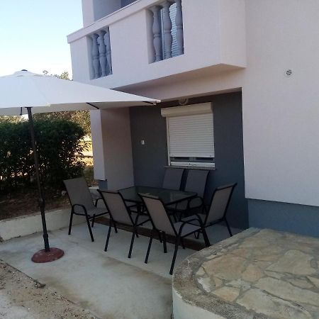 Apartament Luka Galovac  Zewnętrze zdjęcie