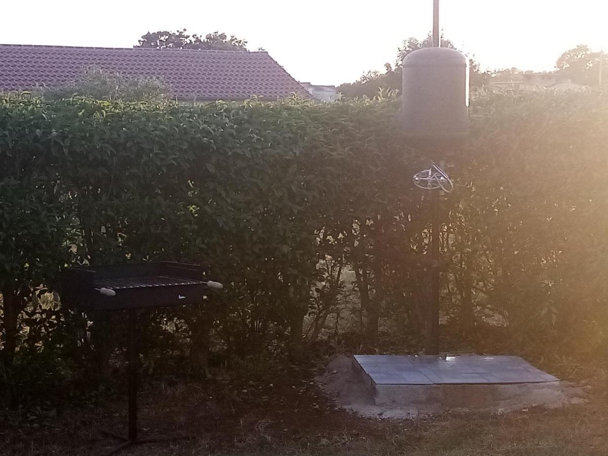 Apartament Luka Galovac  Zewnętrze zdjęcie