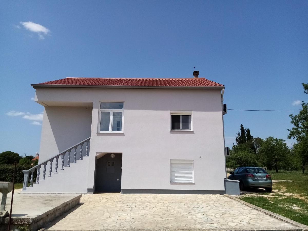 Apartament Luka Galovac  Zewnętrze zdjęcie